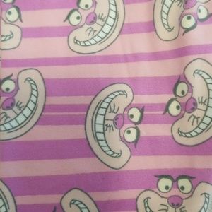 LuLaRoe Bottoms - (NWOT)LuLaRoe Disney S/M Kids Cheshire Cat Leggins LuLaRoe Bottoms - (NWOT)LuLaRoe Disney S/M Kids Cheshire Cat Leggins
